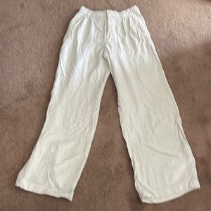 White flowy pants